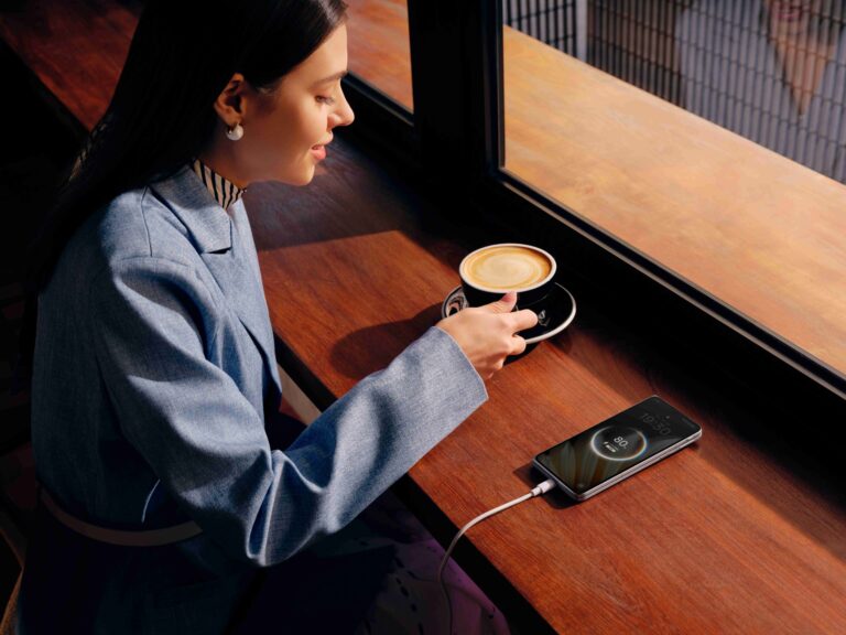 Terobosan Inovasi OPPO Find N5, Smartphone Lipat dengan Baterai Super Tipis dan Performa Maksimal