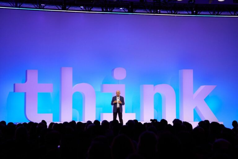 Think 2025: IBM Percepat Revolusi AI Generatif untuk Perusahaan dengan Teknologi Hybrid