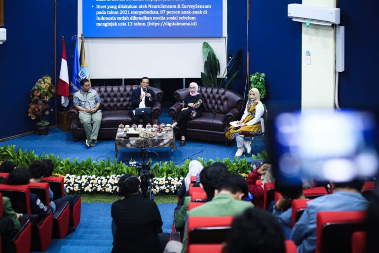 Kolaborasi Pemerintah-Akademisi Wujudkan Ruang Digital Aman dan Sehat bagi Anak Indonesia