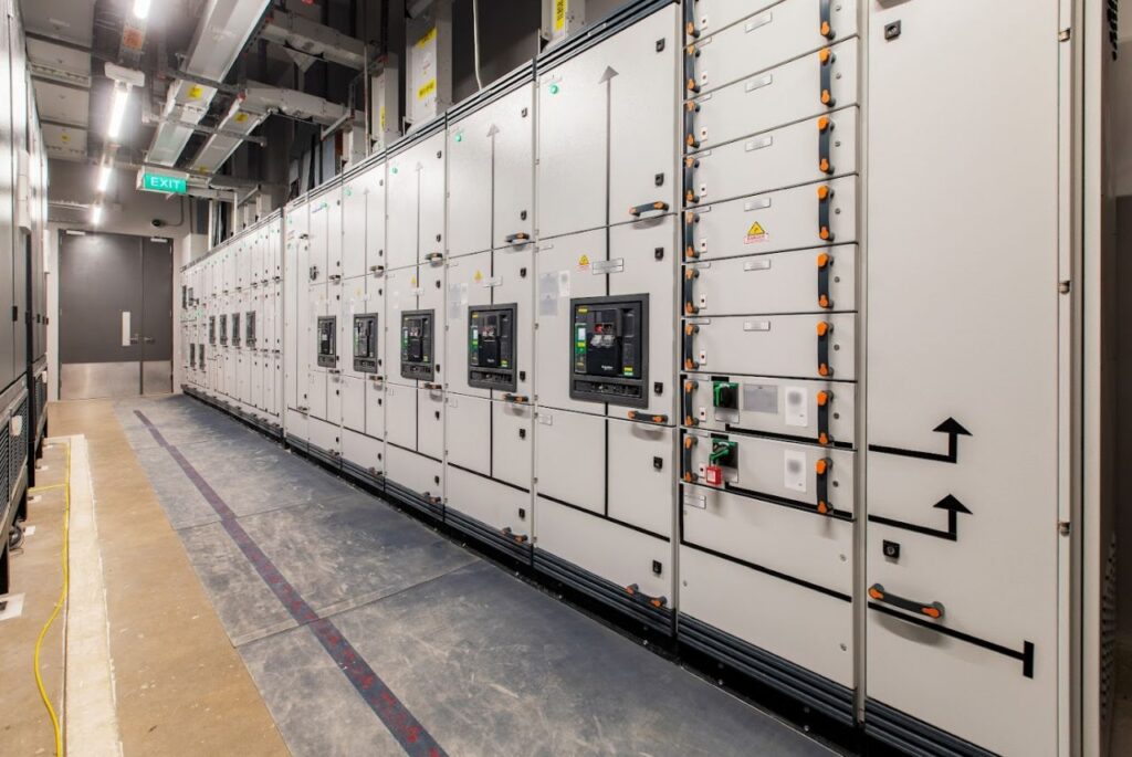 JK1 battery banks