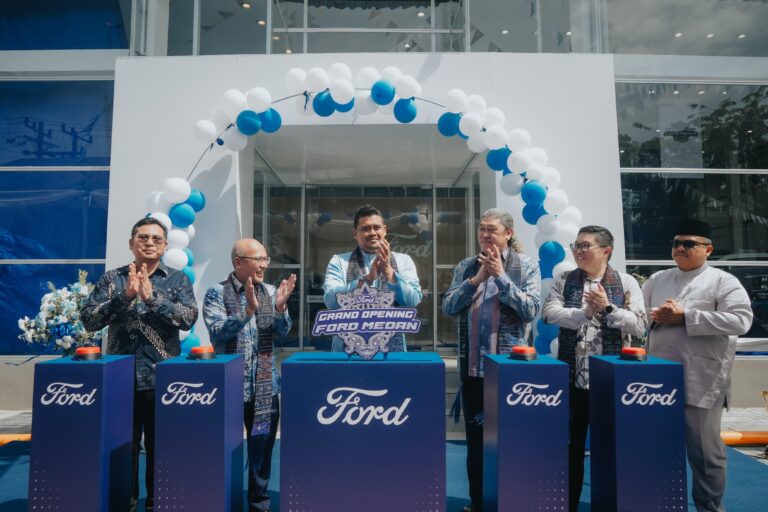 Ekspansi di Sumatera Utara, Ford RMA Indonesia Buka Dealer Baru dan Luncurkan Everest Sport