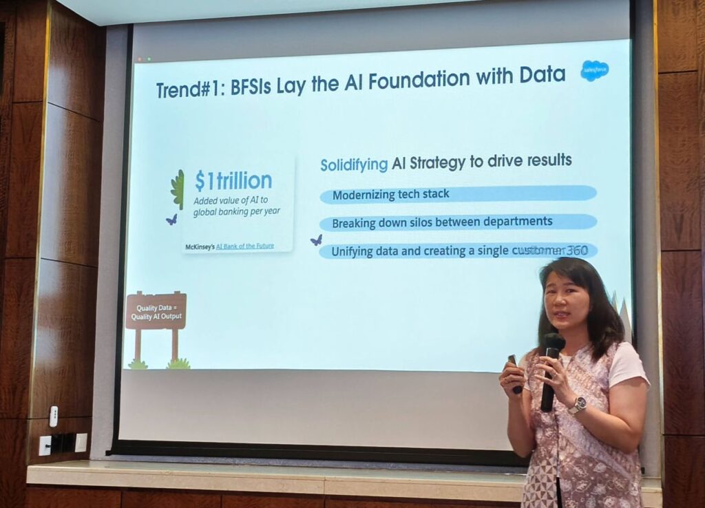 Salesforce FSI Media Briefing 03 t1