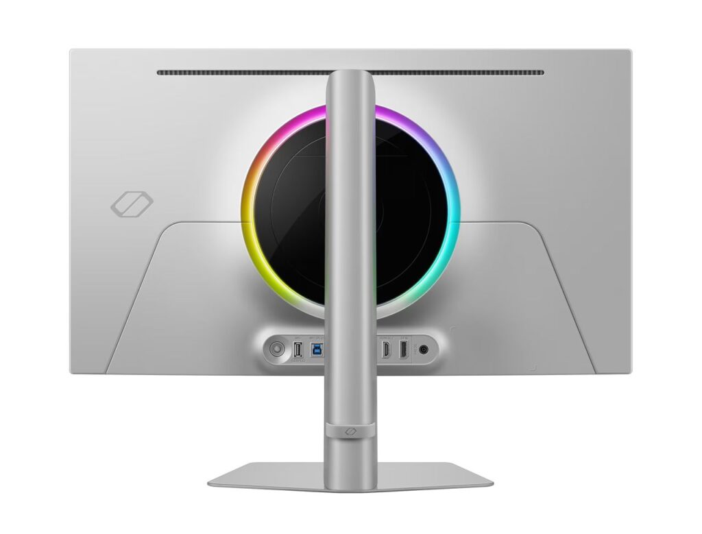 Samsung Odyssey OLED G6 06